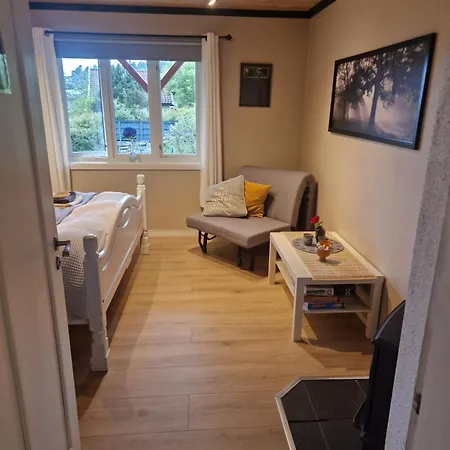 Svale, Privat Og Fredelig 3*